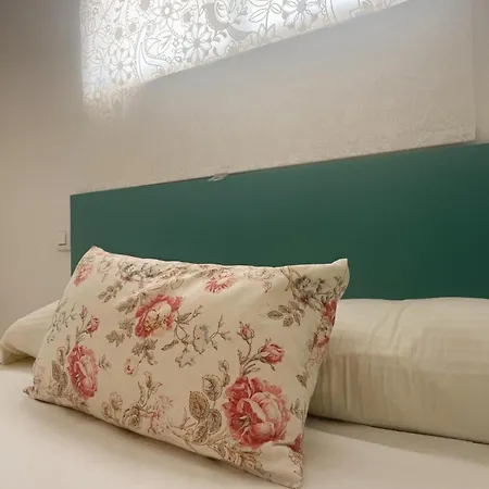 Apartment Centric Molinos *